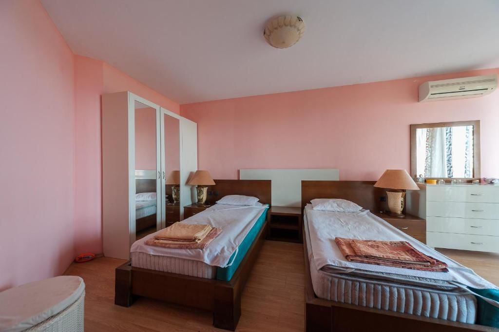 Апарт-отели MAISONETTES in Royal Bay Residence and SPA Свети-Влас