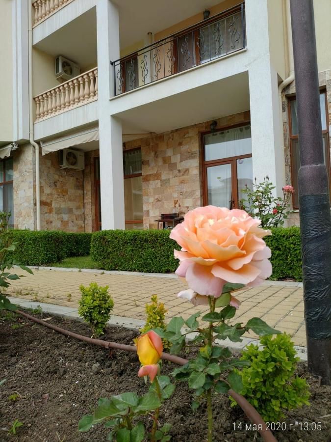 Апарт-отели MAISONETTES in Royal Bay Residence and SPA Свети-Влас