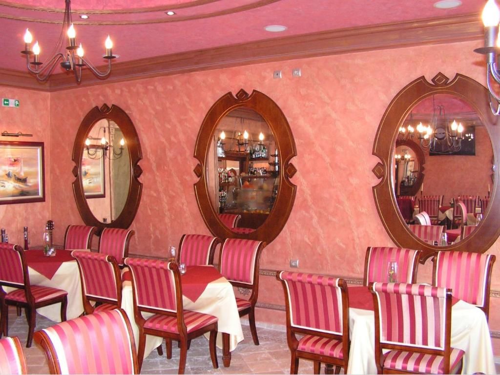 Апарт-отели MAISONETTES in Royal Bay Residence and SPA Свети-Влас