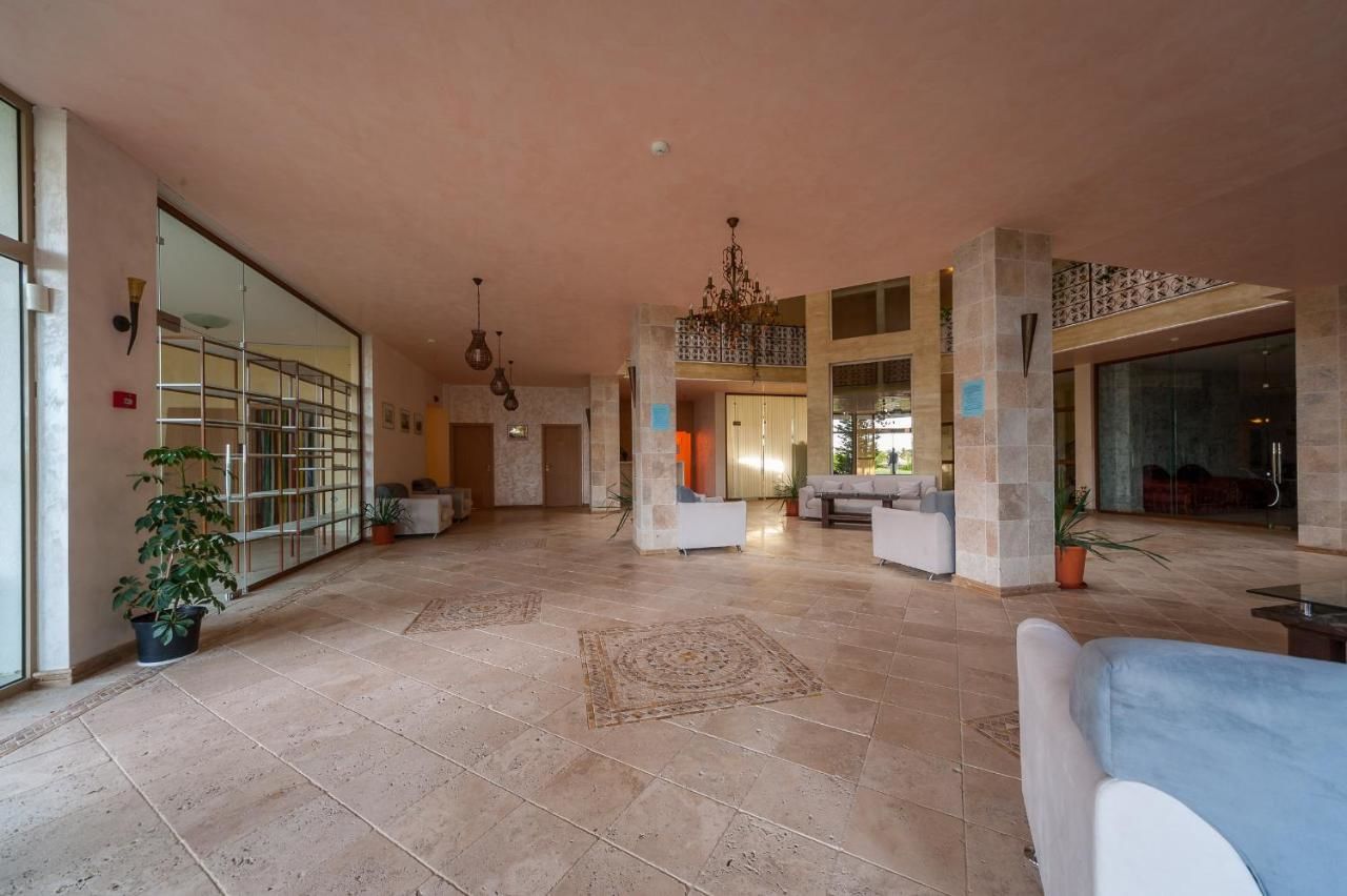 Апарт-отели MAISONETTES in Royal Bay Residence and SPA Свети-Влас