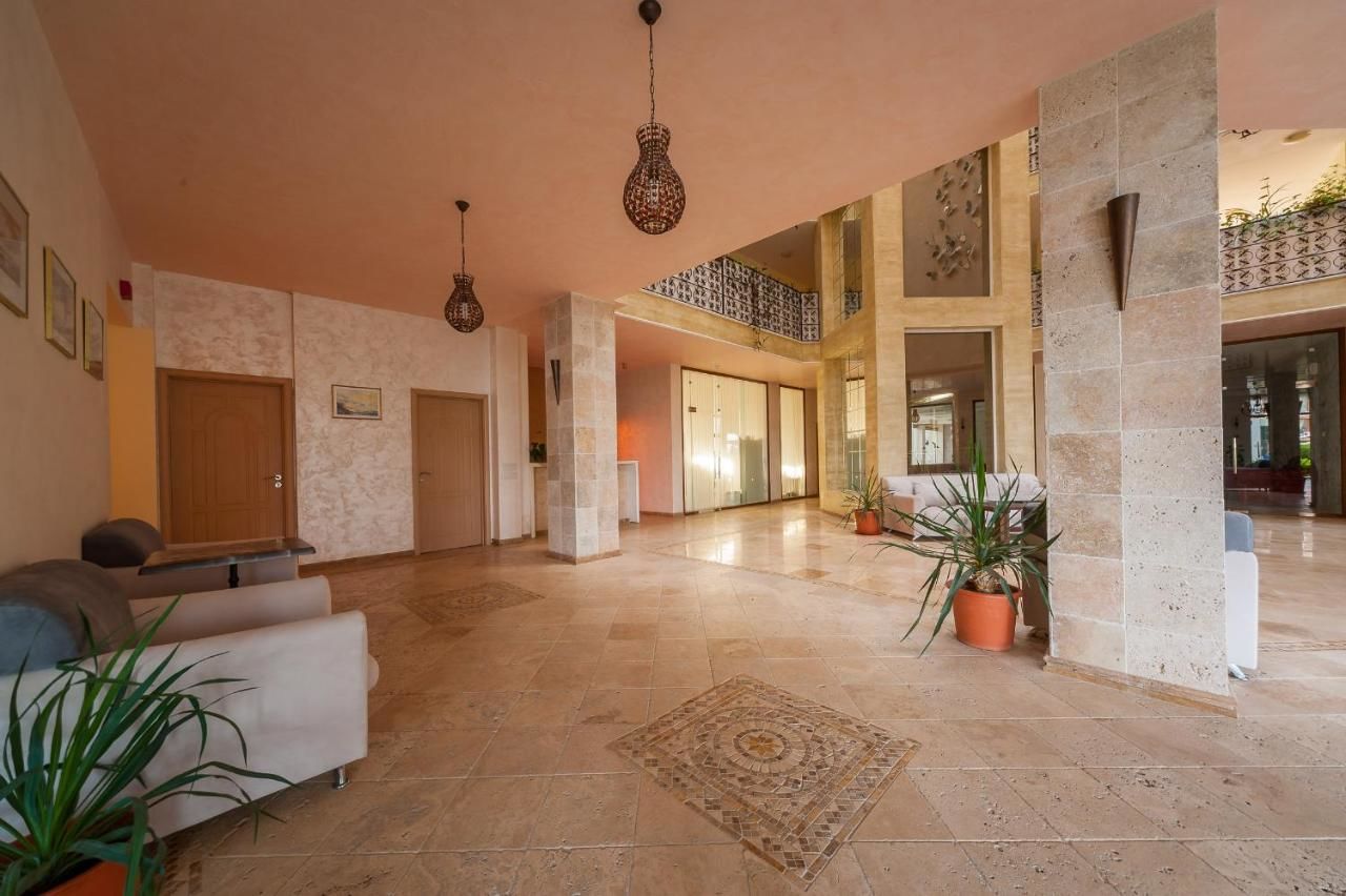 Апарт-отели MAISONETTES in Royal Bay Residence and SPA Свети-Влас