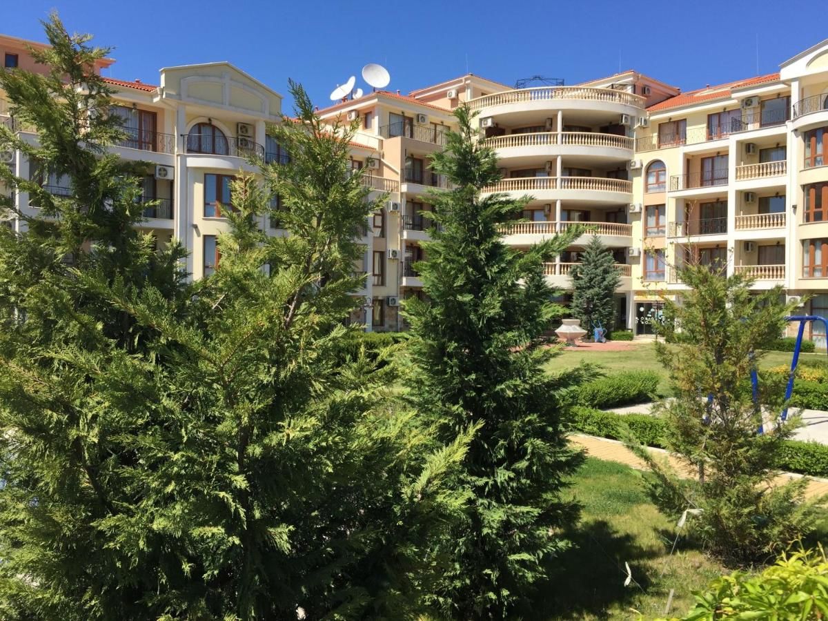 Апарт-отели MAISONETTES in Royal Bay Residence and SPA Свети-Влас