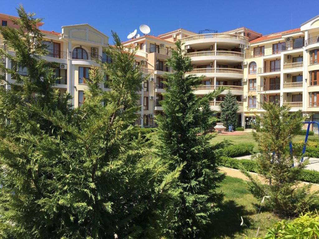 Апарт-отели MAISONETTES in Royal Bay Residence and SPA Свети-Влас